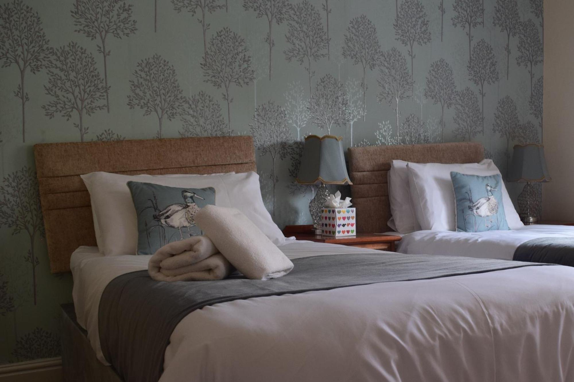 East Ayton Lodge Hotel, Скарбъро Екстериор снимка