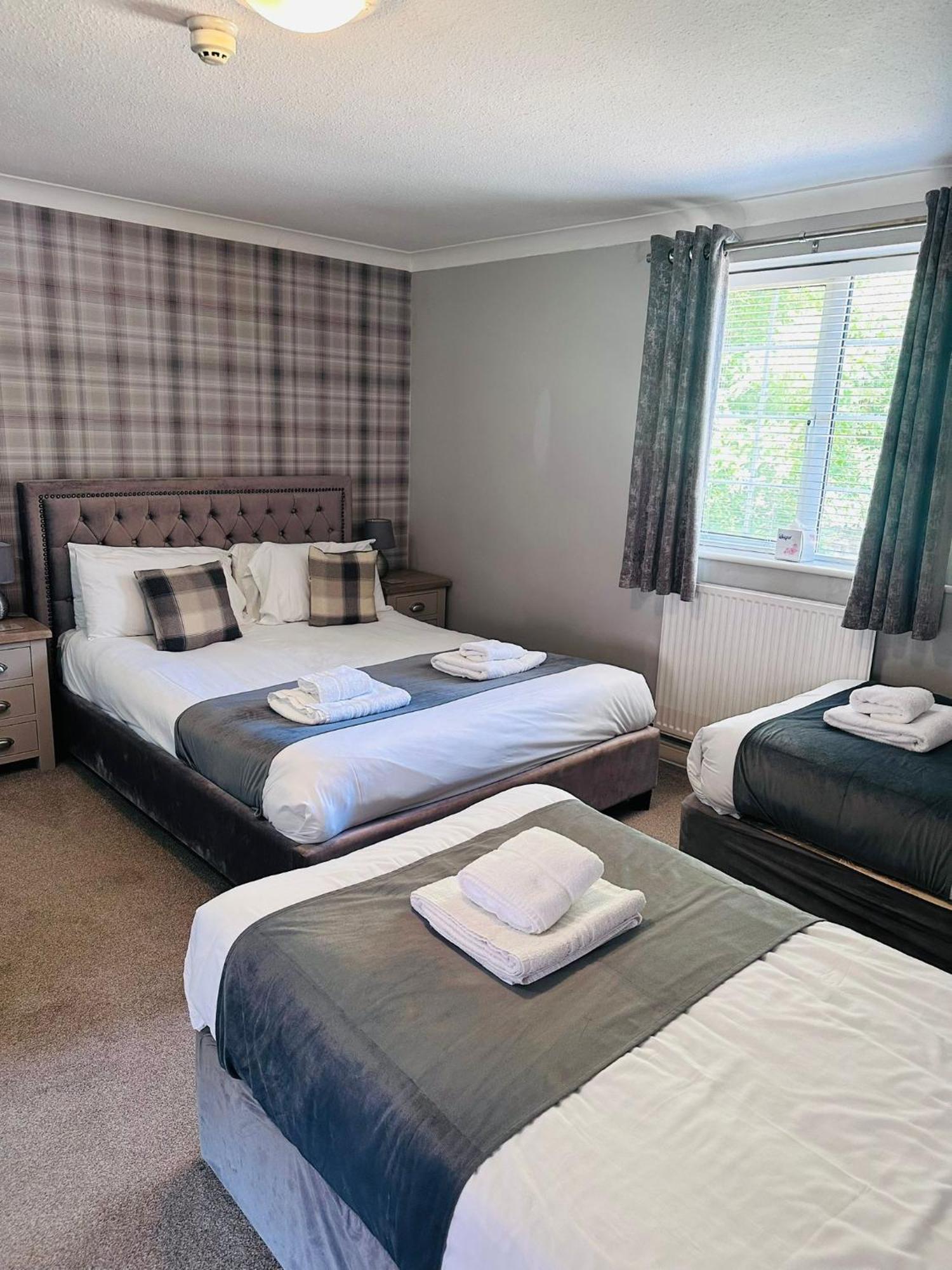East Ayton Lodge Hotel, Скарбъро Екстериор снимка