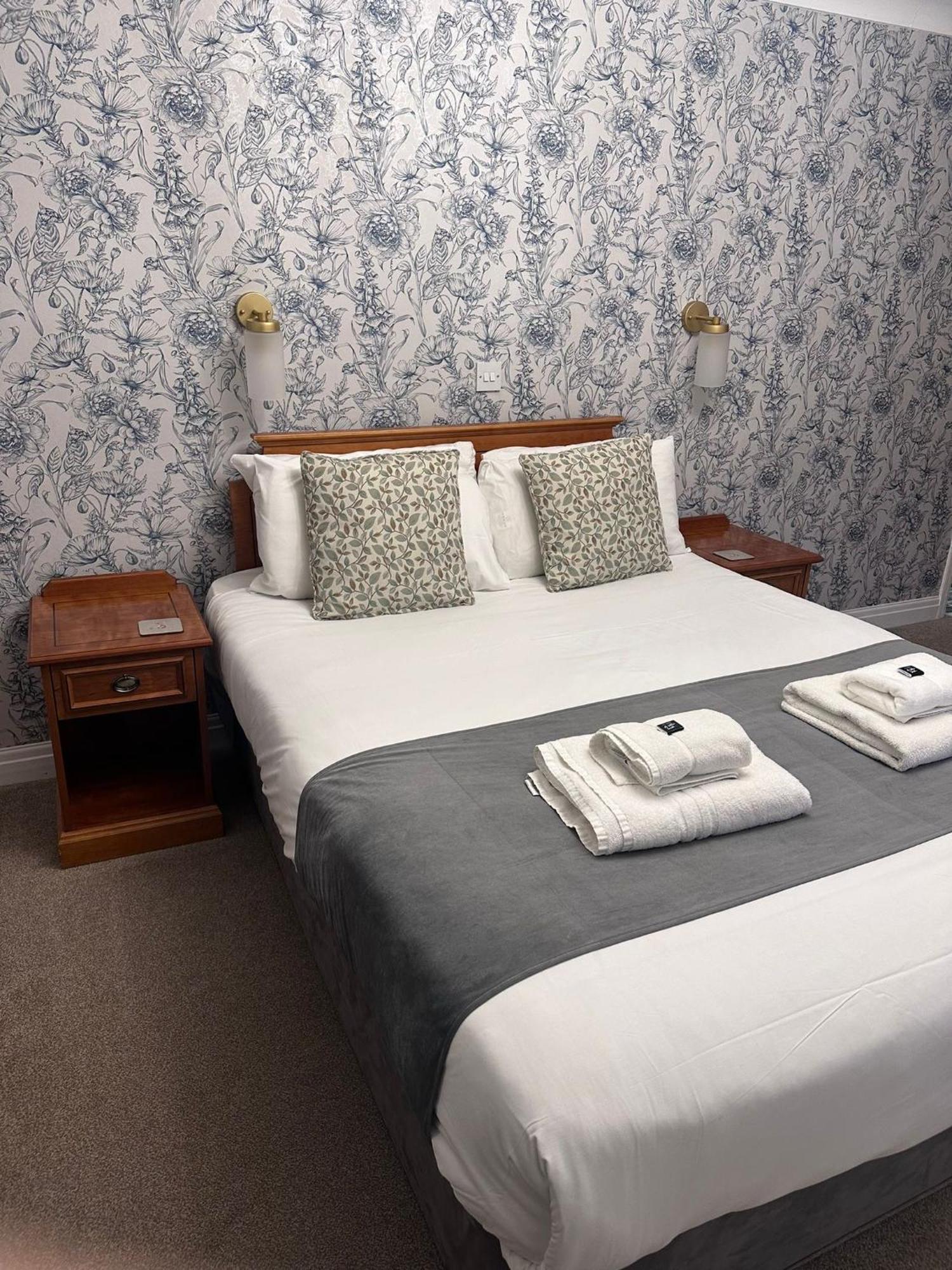 East Ayton Lodge Hotel, Скарбъро Екстериор снимка